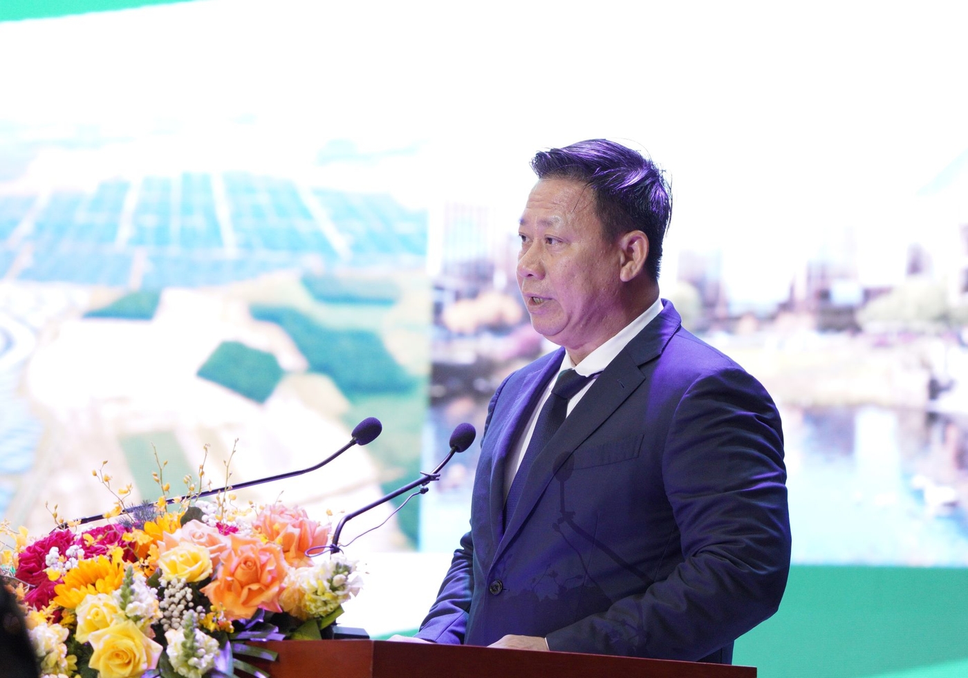 Chủ tịch UBND tỉnh Nguyễn Thanh Ngọc phát biểu tại hội nghị công bố quy hoạch tỉnh.